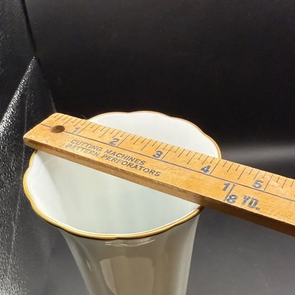 Christian Dior “ Art of the Table” Vase - Picture 8 of 8